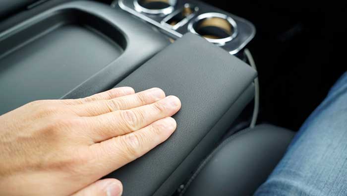 ハイエース アームレスト レビュー